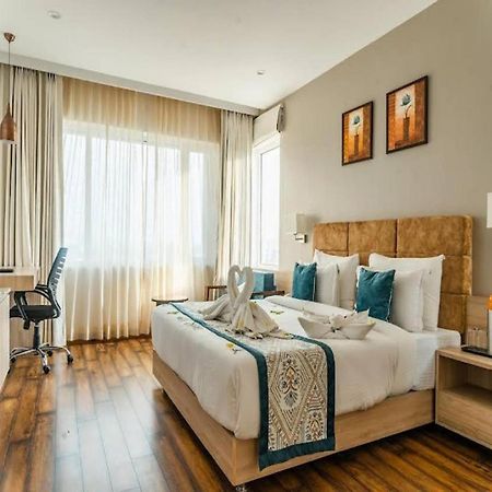 Hotel Teo International Near Delhi Airport By-Tu Casa Neu-Delhi Exterior foto